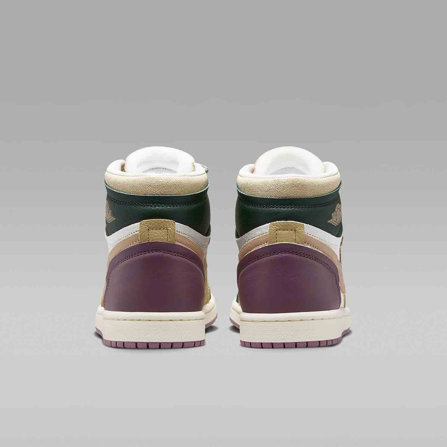 Sepatu basket high top wanita  - Women'S Shoes Nike Jordan ulasan dan harga